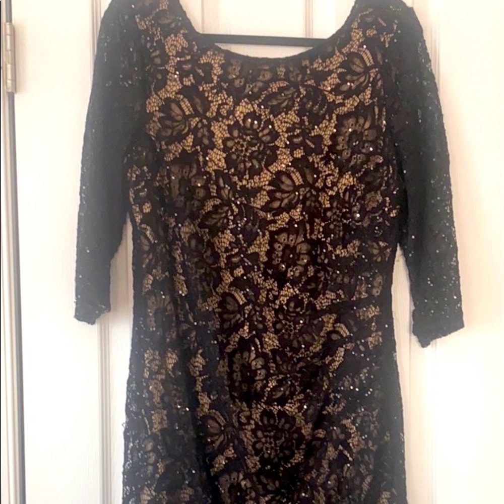 Great sheath dress for special occasion.